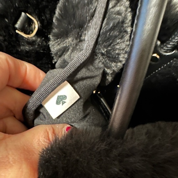 KATE SPADE Fuzzy Everything Faux-Fur Large Tote - Picture 5 of 6